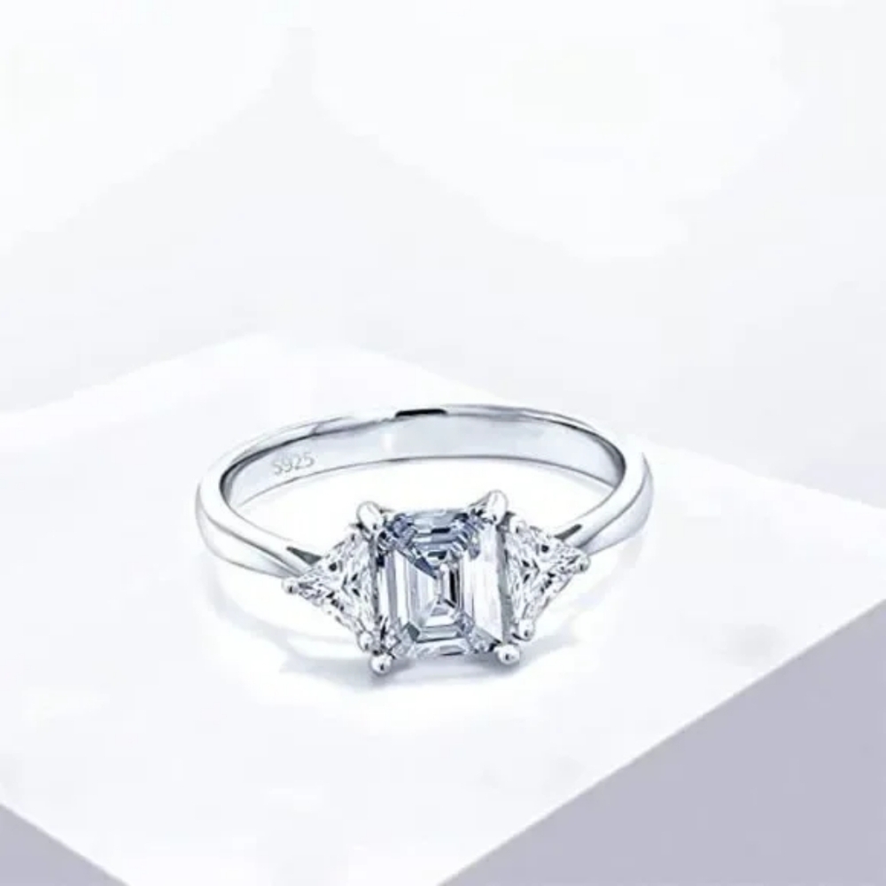 2 Ct Moissanite Sterling Silver Women's Ring Sz 6